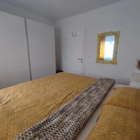 Apartment Sedra